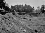 Komorní hůrka u Chebu - historické foto z roku 1962 - ještě je vidět stěna lomu s vrstvami pyroklastik - www.geology.cz/foto/10842