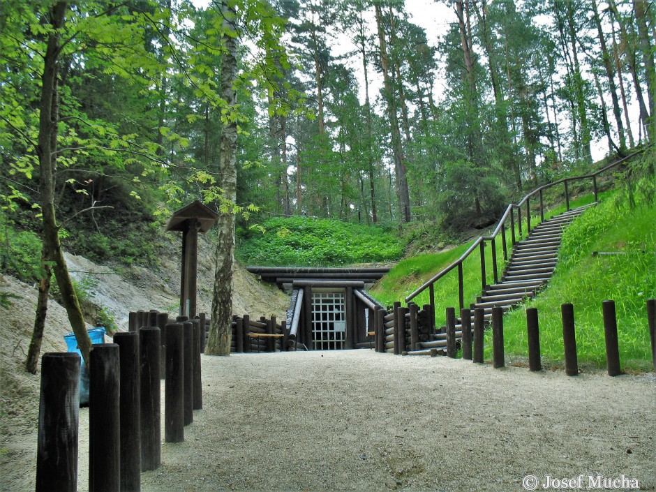 Kaolínový důl Nevřeň - nový hlavní vchod do dolu