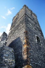 Hrad Hazmburk - Bílá věž z pískovce 