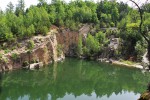 Lomy Štěnovice - zatopený lom na granodiorit z období paleozoika