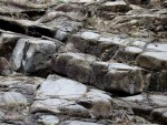 Lom Lištice - lávový proud diabasů - bloková odlučnost horniny